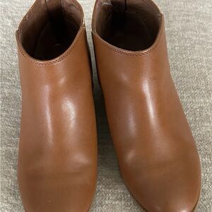 Old Navy girls chestnut brown ankle boots size 3